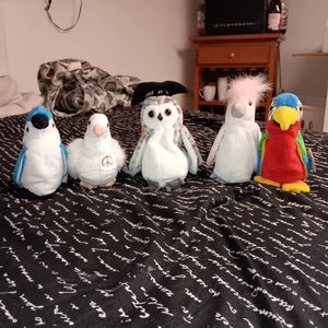 Lot of retired Rare Bird Beanie Babies